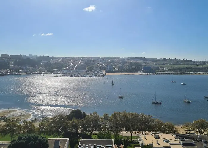 Vista Douro E Mar Апартаменты *