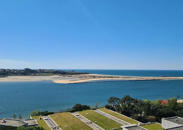 远景杜罗马尔公寓 公寓 *